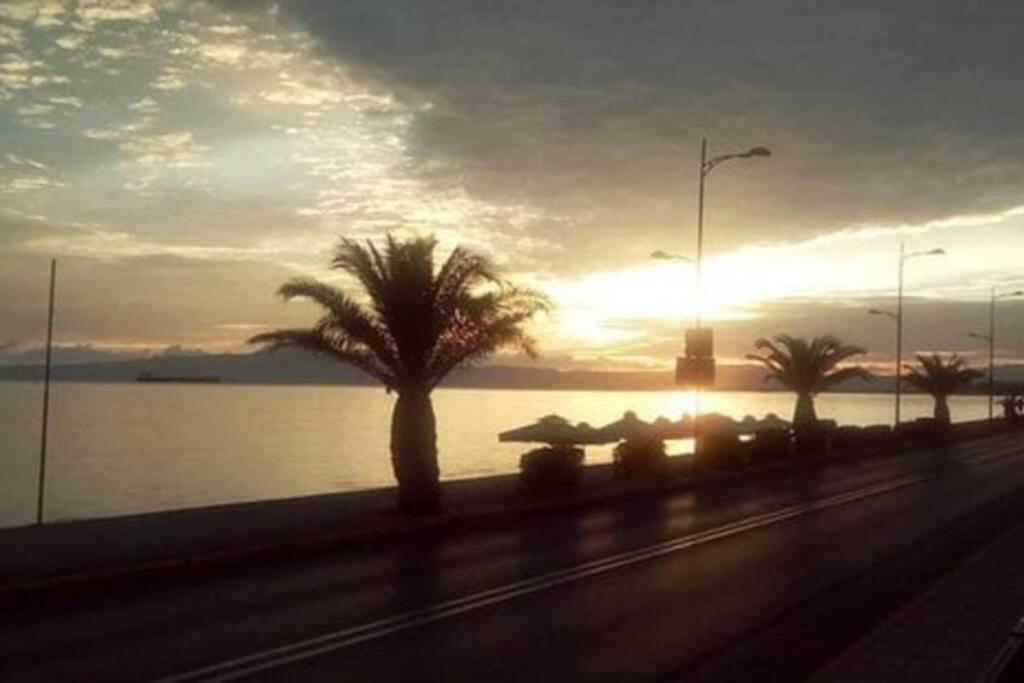 Appartement K7 House Κέντρο Καλαμάτας Extérieur photo